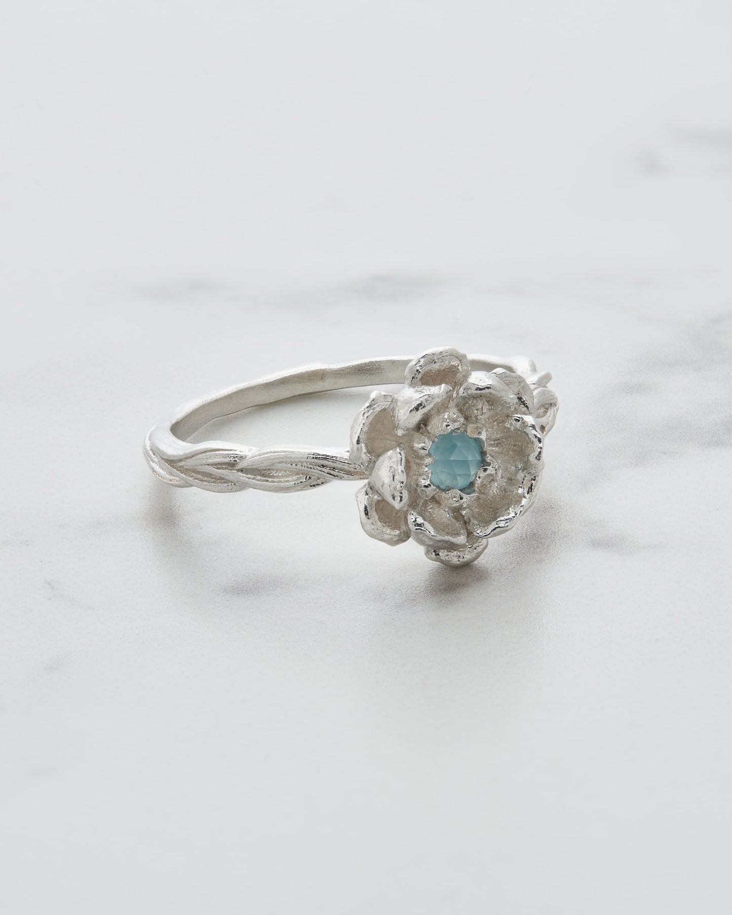 The Water Lily Ring