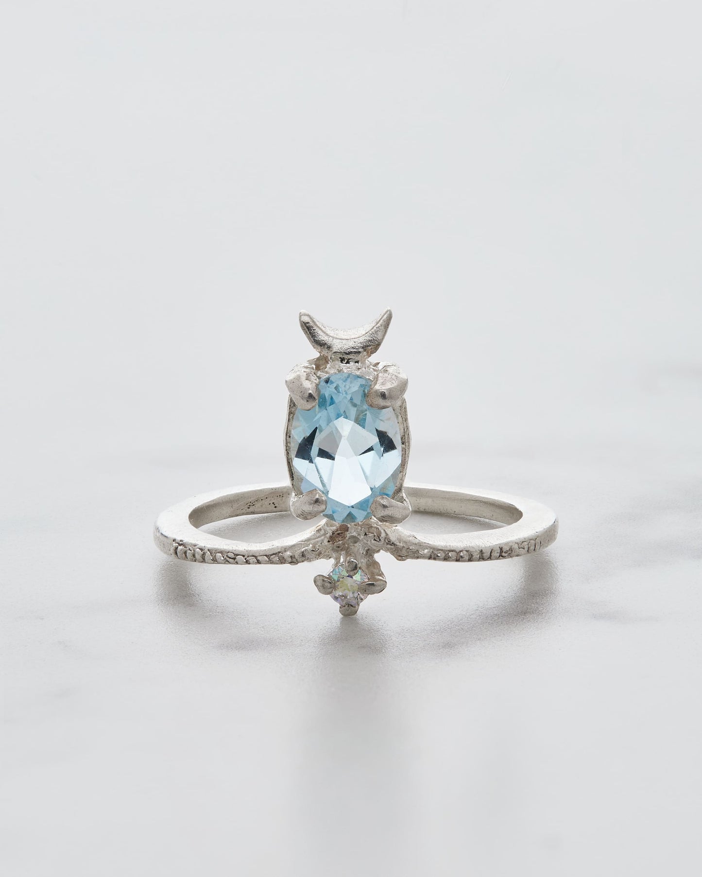 The crescent moon ring